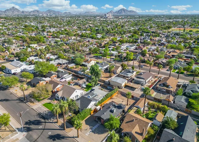 Coronado Casa Roosevelt Row Papago Dog Friendly Phoenix